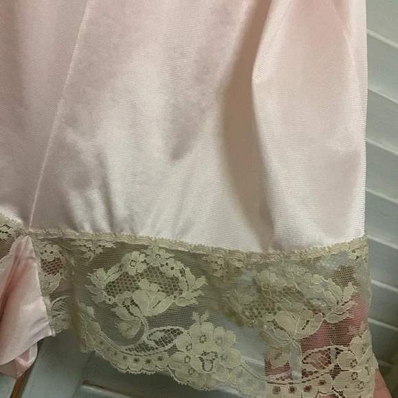 Vintage 70s Lingerie Pink Teddy - Picture 6 of 11